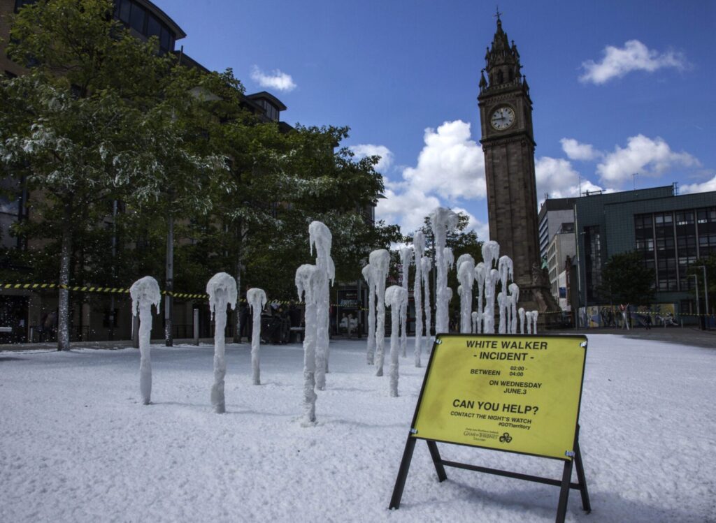 Artificial Realistic Snow for Outdoors UK, FX Live